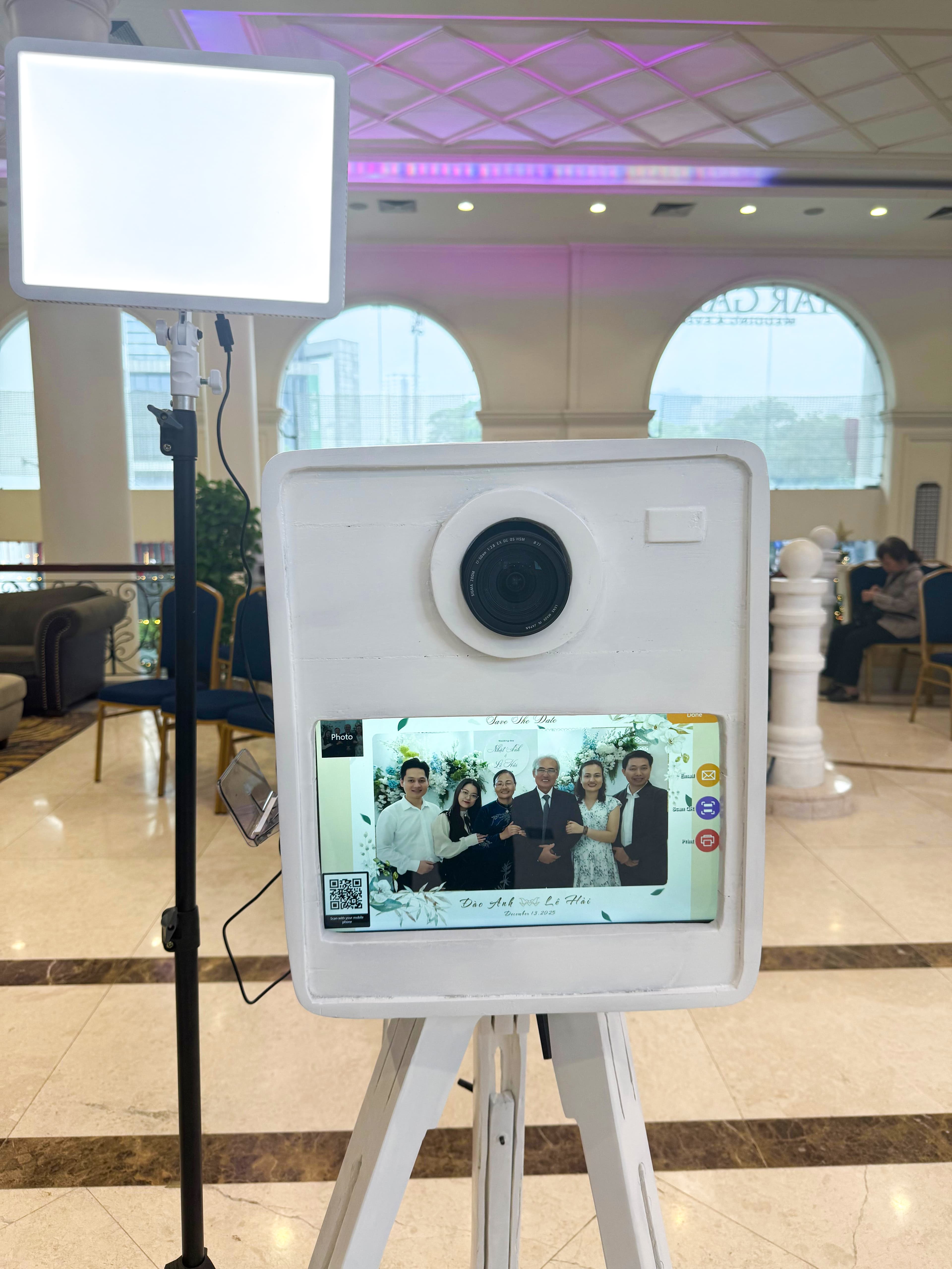 Đêm tiệc sôi động